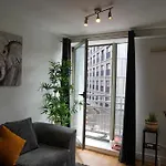 Cozy 1 Bed Flat, Bham City Centre, Free Parking Sleeps 2