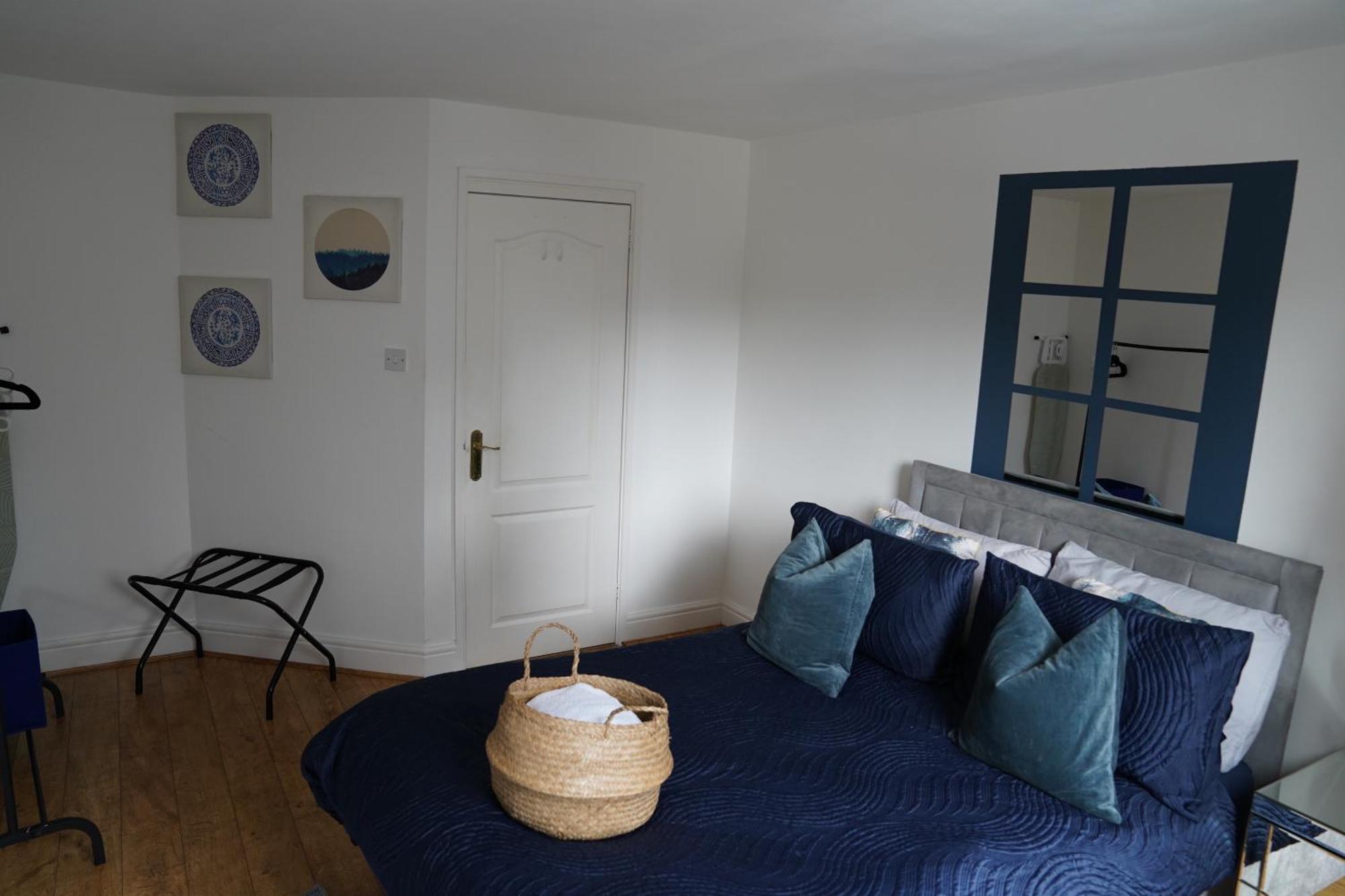 Apartment Cozy 1 Bed Flat, Bham Centre, Free Parking Sleeps 2 *