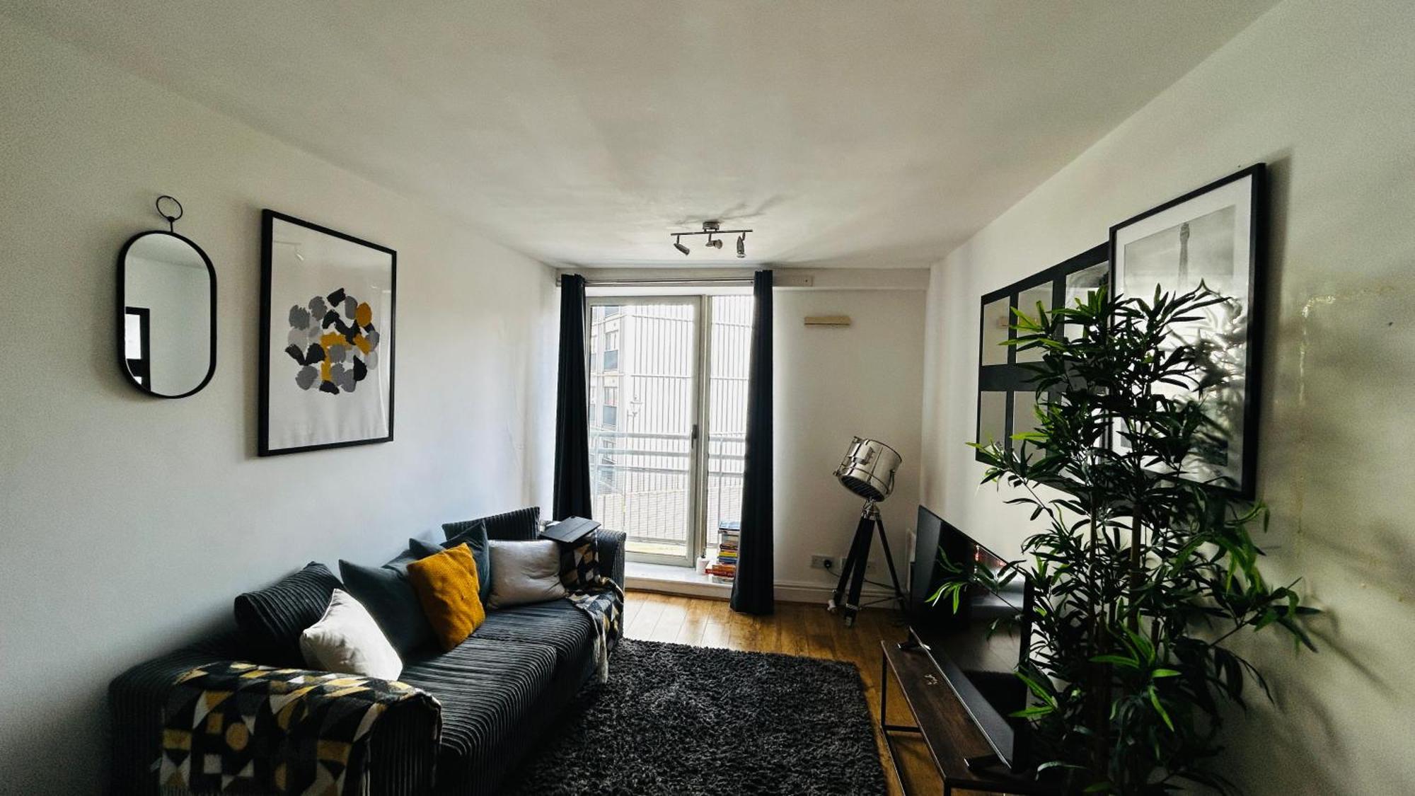 Cozy 1 Bed Flat, Bham Centre, Free Parking Sleeps 2